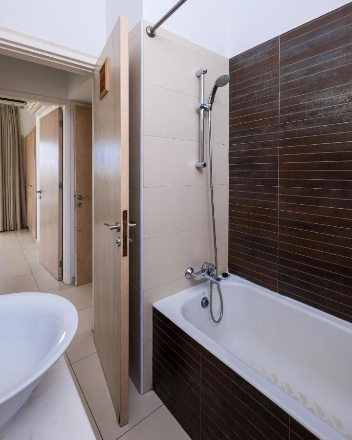 House 7, The Artisan Resort Protaras Exteriör bild