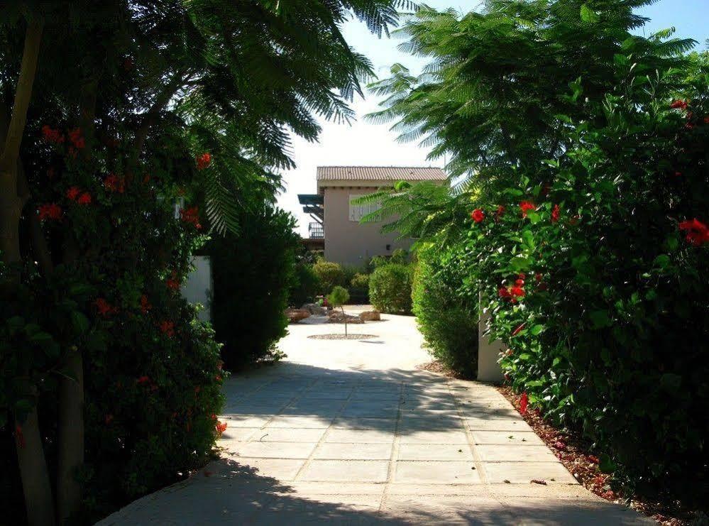 House 7, The Artisan Resort Protaras Exteriör bild